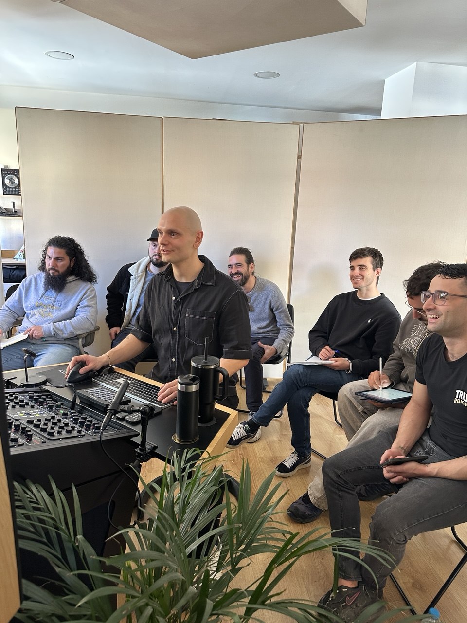 Una jornada anterior en el estudio